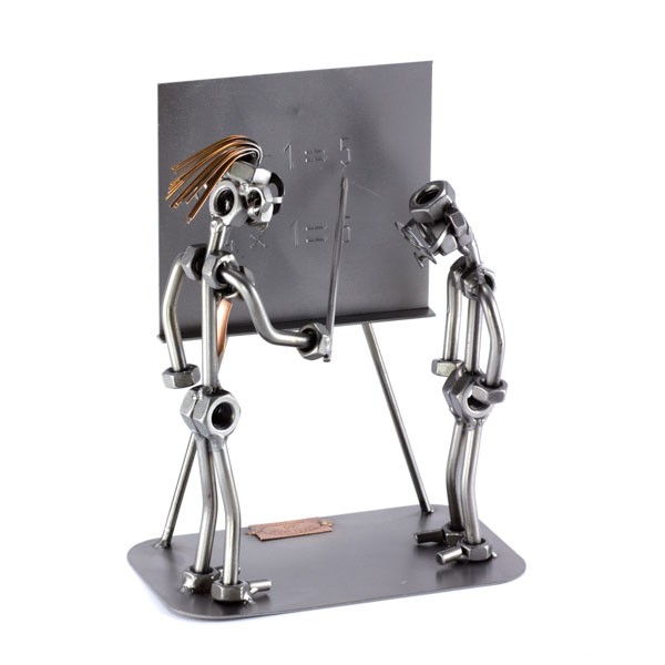 Lerares Metalen Beeldje