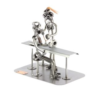 Doktersassistent Metalen Beeldje