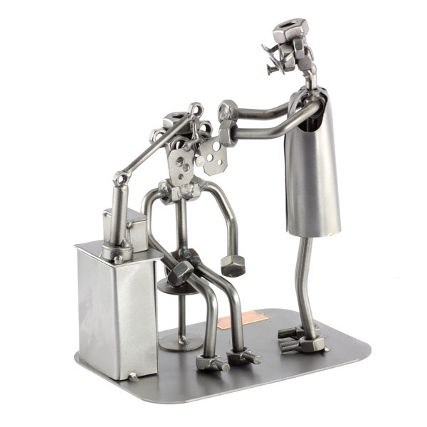 Oogarts Metalen Beeldje